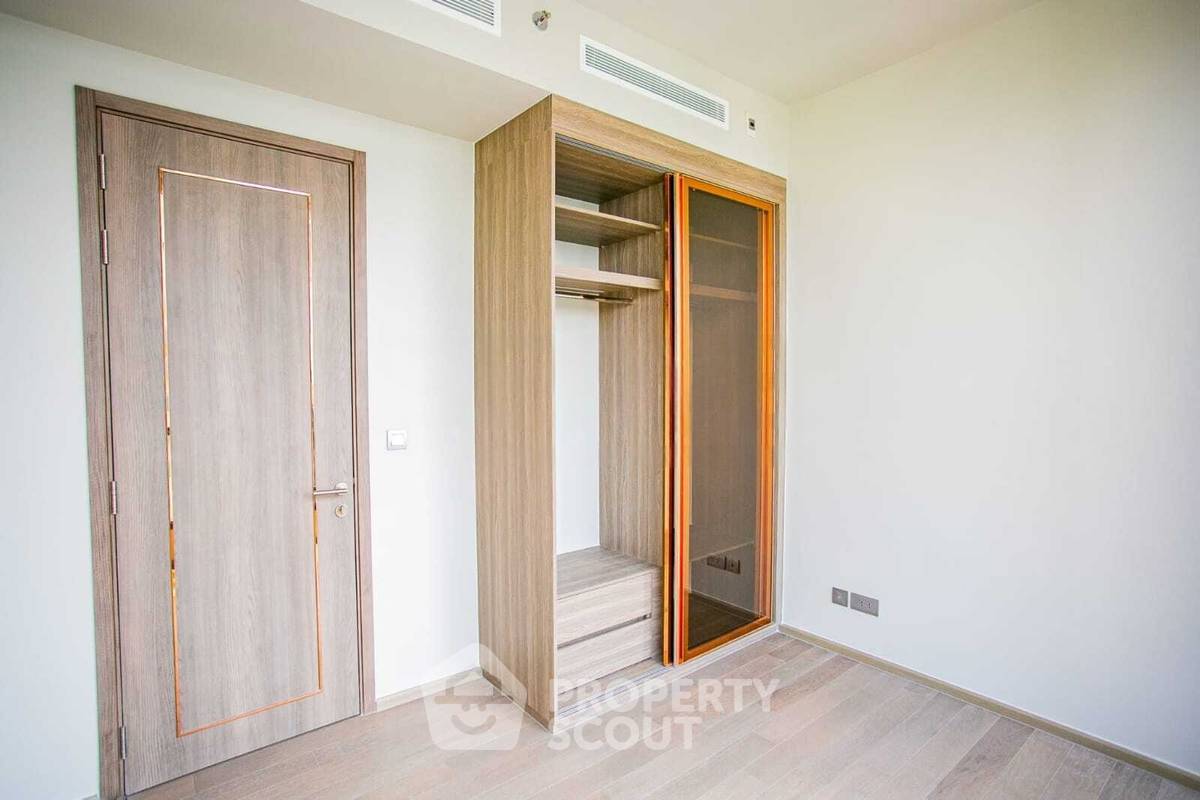 รูป คอนโด 3 ห้องนอน 140 ตร.ม. ชั้น 35 ที่ Celes Asoke ใกล้ MRT สุขุมวิท 50 ม. (ID 2744311) - รูปที่ 3/8