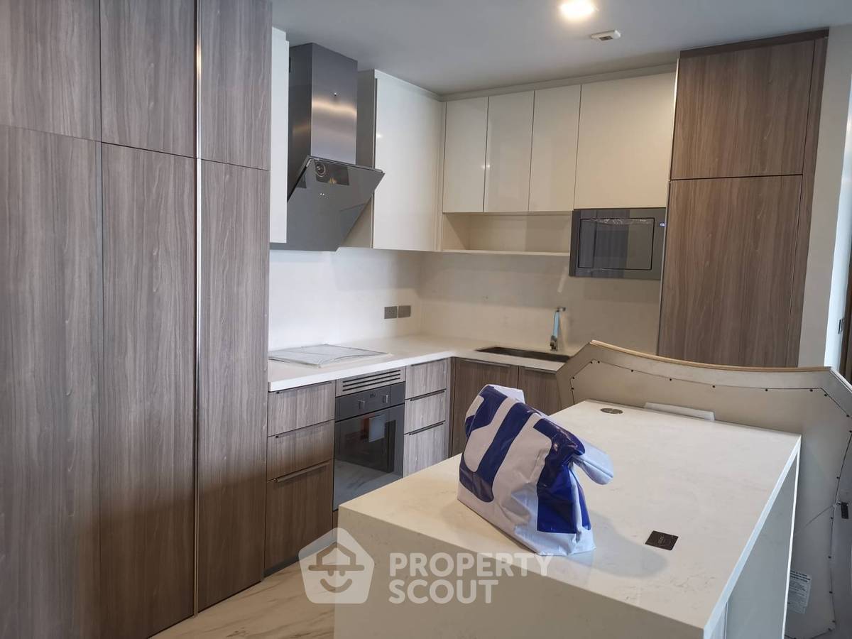 picture 2-BR Condo, Celes Asoke, 50m to MRT Sukhumvit, 10th Floor (ID 2744301) - 4/22