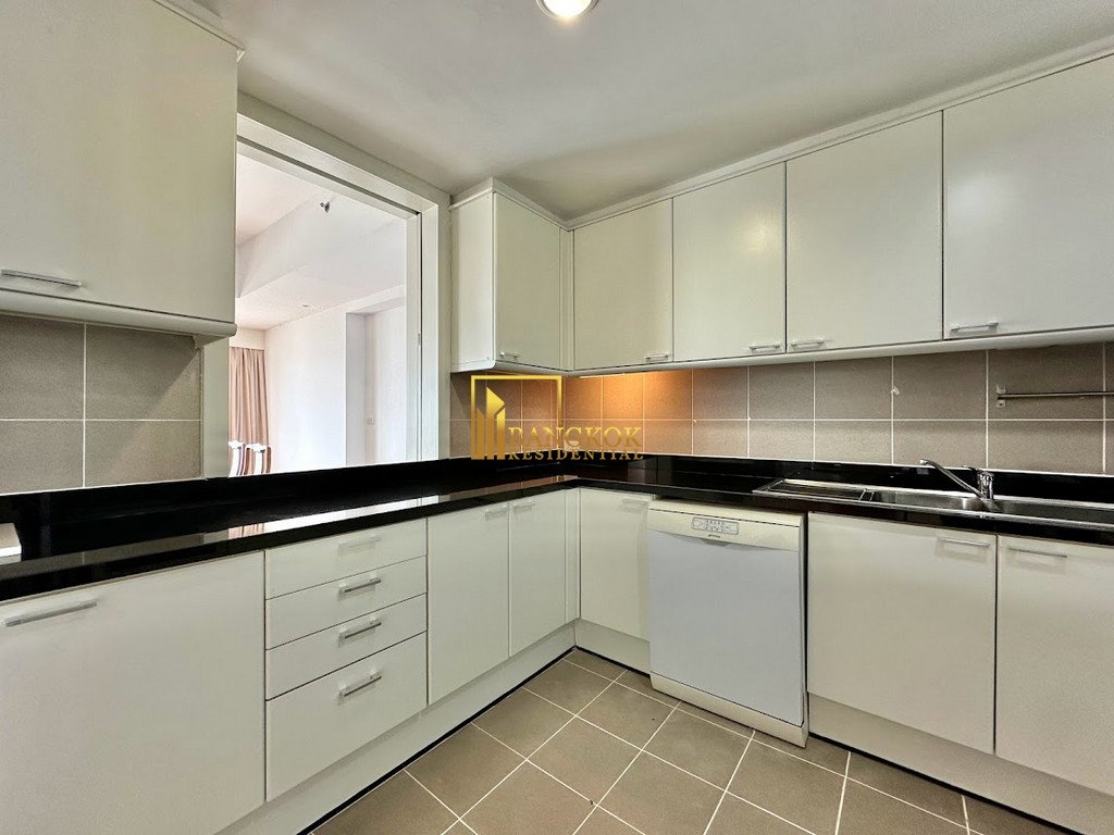 picture Nondzee Condominium | Spacious 3 Bed Duplex Condo in Sathorn - BR14605CD - 7/46