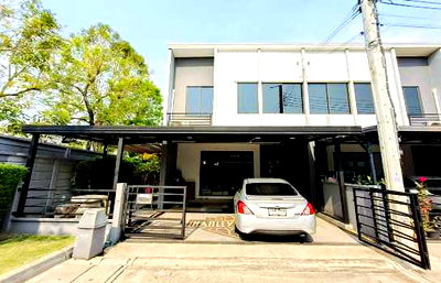 ทาวน์โฮม โรงเรียนนานาชาติเด่นหล้า : ขายทาวน์โฮม 2 ชั้น แปลงมุม ม.พลีโน่ ชัยพฤกษ์ - แจ้งวัฒนะ สภาพตกแต่งอย่างดี