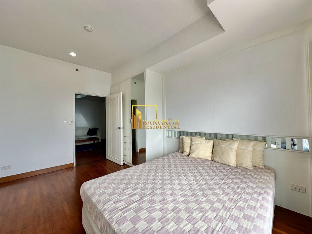 picture Nondzee Condominium | Spacious 3 Bed Duplex Condo in Sathorn - BR14605CD - 27/46
