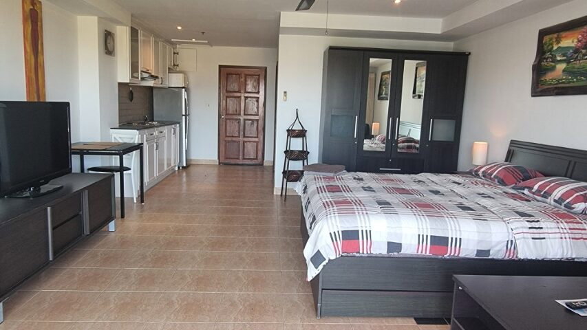 picture 1 Bed Condo for Rent at The Residence Jomtien Beach in Pattaya - 1/15