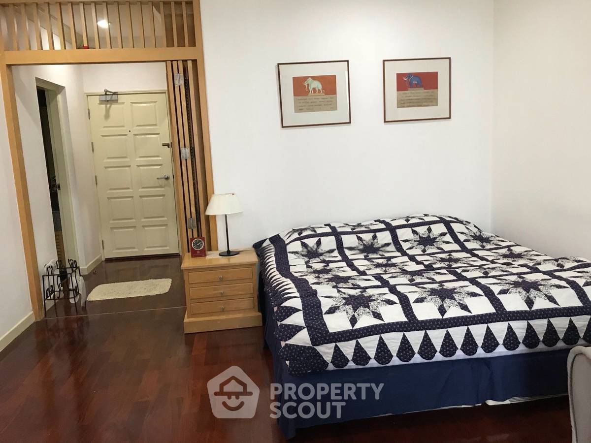 picture Well-Priced 1-BR 42 Sqm President Place, 15th Floor Near BTS Chit Lom (200m) (ID 2745973) - 3/12