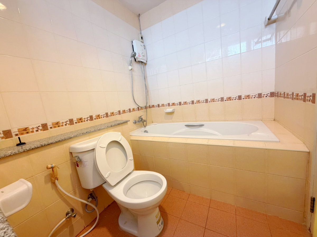 picture Sale Condo Sriracha Condo View Near Robinson Sriracha  - 5/5