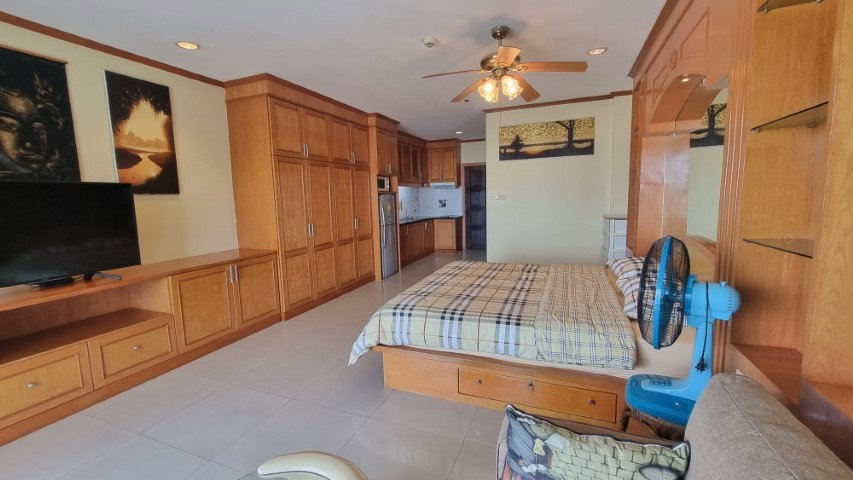 picture 1 Bed Condo for Rent at View Talay 6 in Central Pattaya - 2/11