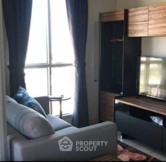 1-BR Condo On 16th Floor 33.5 Sqm, Lumpini Selected Sutthisan–Saphan Khwai, Near BTS Saphan Khwai (ID 2743485)