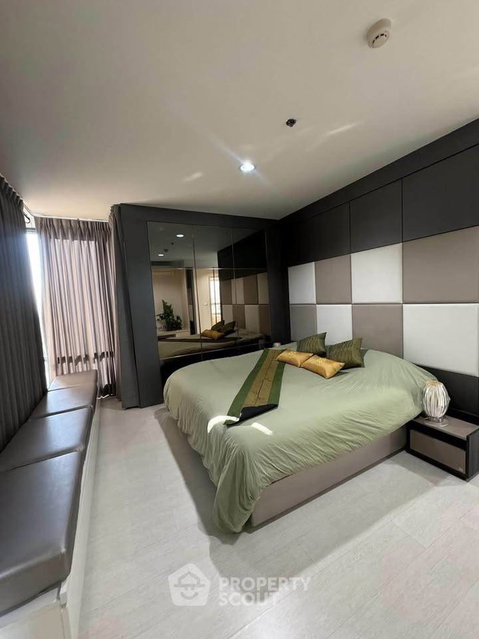 รูป ราคาดี 2 ห้องนอน Rhythm Sukhumvit 42 ชั้น 35 ใกล้ BTS เอกมัย 200 ม. (ID 2746328) - รูปที่ 2/18