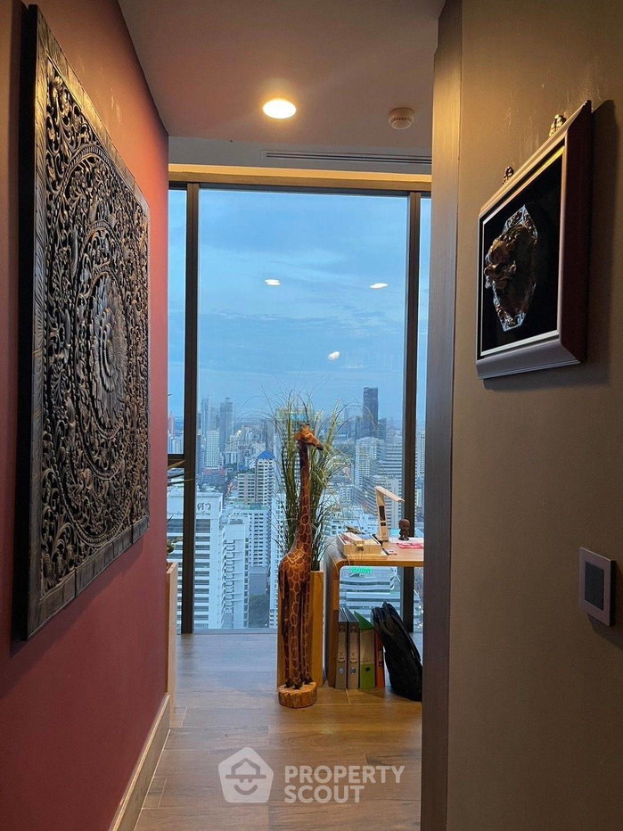 picture 4-BR 300 Sqm 36th-Floor Sale At The Esse At Singha Complex Near MRT Phetchaburi (ID 2740329) - 11/28