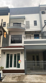 รูปภาพ 📍 ให้เช่า Home Office หมู่บ้าน Prime Place 105 (ซอยลาซาล 77) 4 ห้องนอน 5 ห้องน้ำ พร้อมจดทะเบียนบริษัทได้