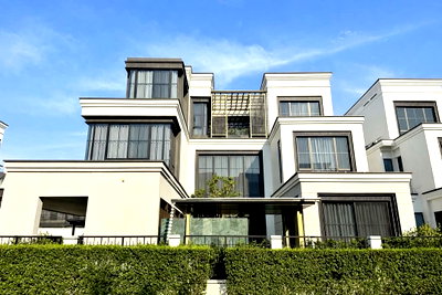 Houses for rent : 📣📣 Foe rent Malton Gtes Krungthep Kreetha 5 Bedrooms Brand new detached house 5 Bedrooms with Lift (Tel: 0974164645, Line: JKJK4645 ) 