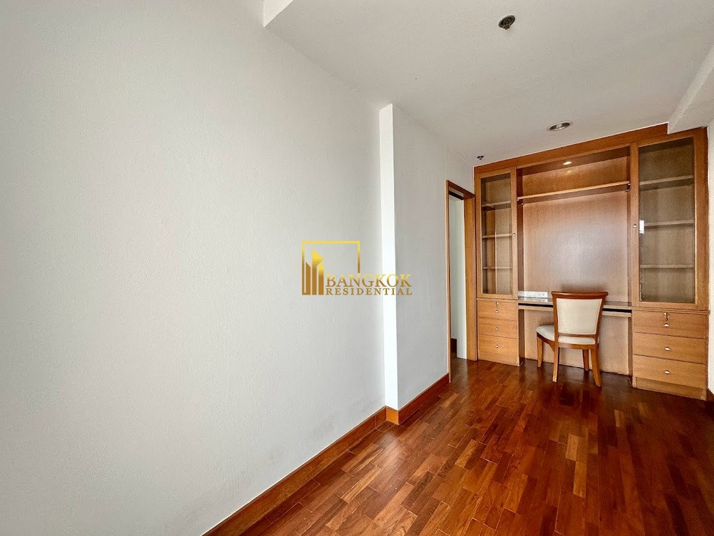 picture Nondzee Condominium | Spacious 3 Bed Duplex Condo in Sathorn - BR14605CD - 10/46