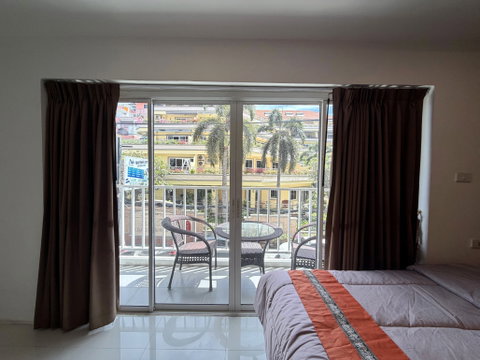 1 Bed Condo for Rent at New Nordic Suites 2 in Pratumnak Hill