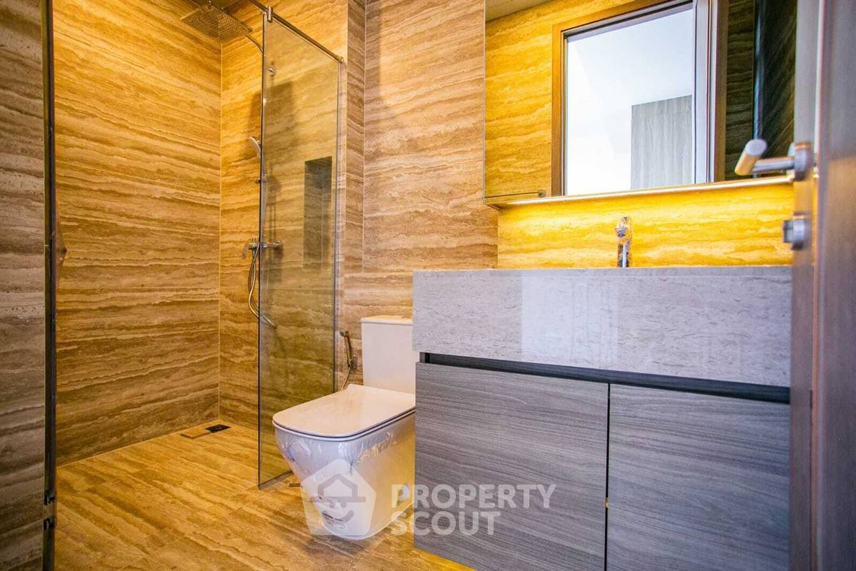 รูป คอนโด 3 ห้องนอน 140 ตร.ม. ชั้น 35 ที่ Celes Asoke ใกล้ MRT สุขุมวิท 50 ม. (ID 2744311) - รูปที่ 7/8
