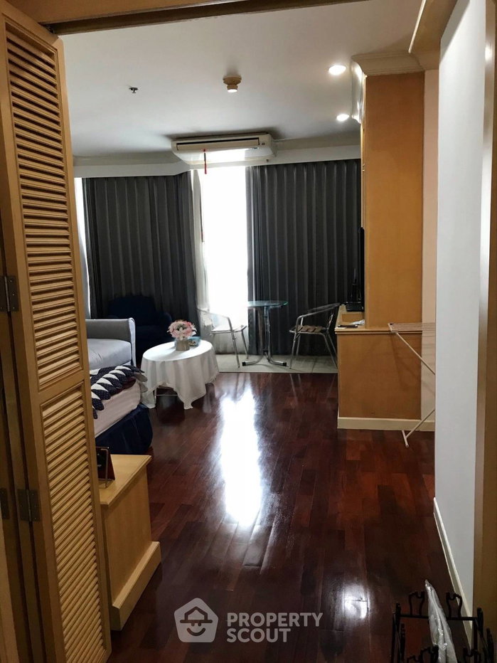 picture Well-Priced 1-BR 42 Sqm President Place, 15th Floor Near BTS Chit Lom (200m) (ID 2745973) - 4/12