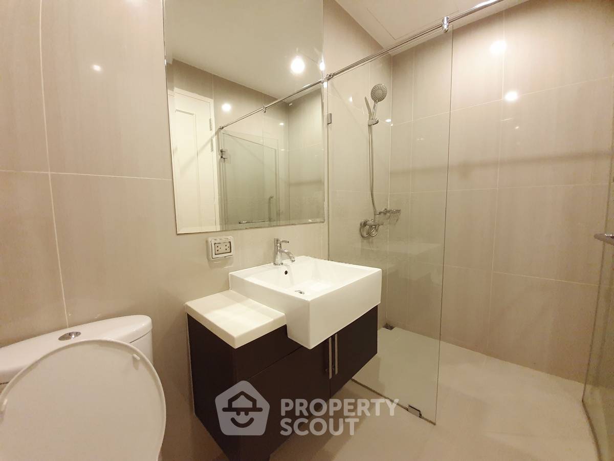 รูป คอนโด 1 ห้องนอน 48 ตร.ม. วิลล่าอโศก ใกล้ MRT เพชรบุรี 200 ม. (ID 2743804) - รูปที่ 10/11