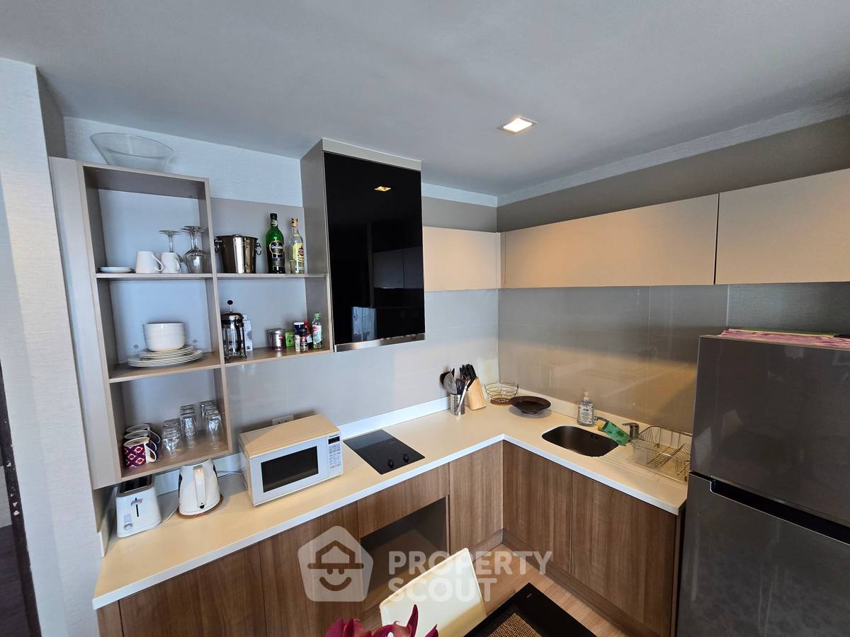 รูป คอนโด 2 ห้องนอน Rhythm Sathorn ชั้น 35 ใกล้ BTS สะพานตากสิน 300 ม. (ID 2746739) - รูปที่ 11/18