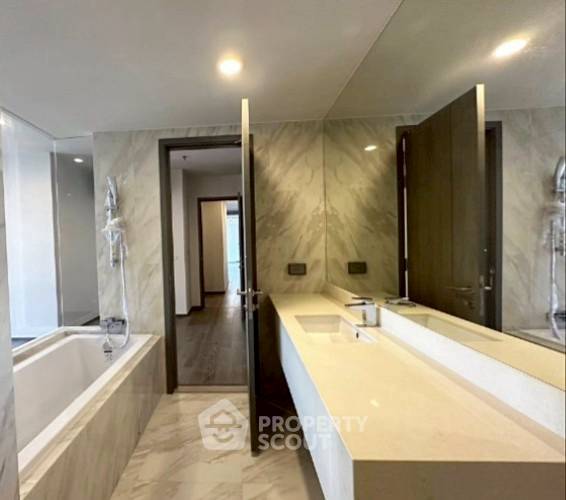 รูป คอนโด 3 ห้องนอน ชั้น 37 COCO Parc ห่าง MRT คลองเตย 60 ม. (ID 2749150) - รูปที่ 8/15