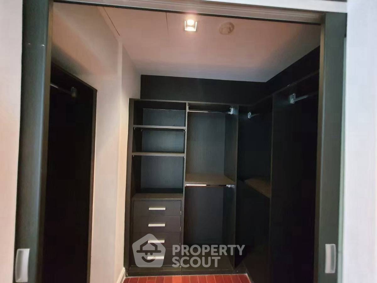 รูป คอนโด 3 ห้องนอน 189 ตร.ม. Athenee Residence ใกล้ BTS เพลินจิต 200 ม. (ID 2418085) - รูปที่ 7/11
