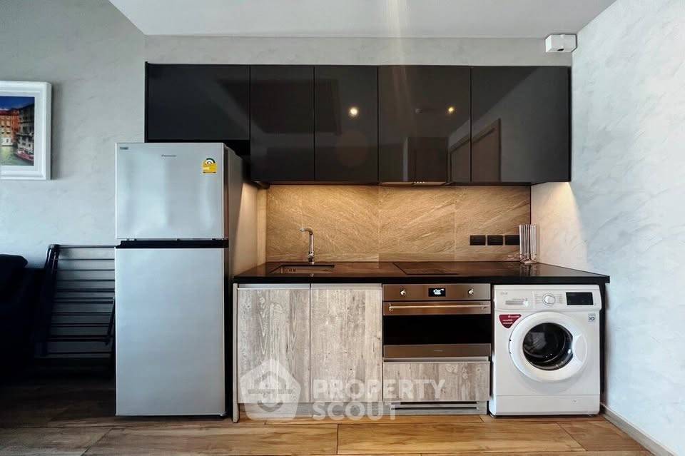 รูป ราคาน่าสนใจ ห้องนอนเดียว ชั้นสูง The Lofts Asoke ใกล้ MRT เพชรบุรี (ID 2746124) - รูปที่ 4/7