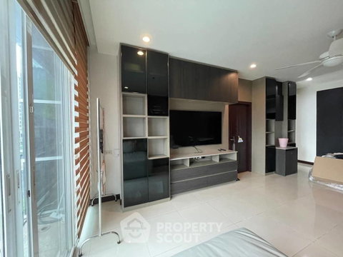 คอนโด 1 ห้องนอน 90 ตร.ม. โครงการ The Prime11 สุขุมวิท ห่าง BTS นานา 300 ม. (ID 2746787)
