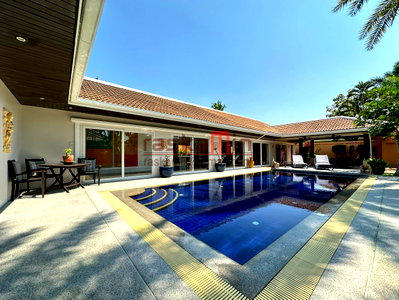 บ้านเดี่ยวให้เช่า : พูลวิลล่าให้เช่า พัทยา | Sedona Villas 1 | 3 ห้องนอน ใกล้มาบประชัน