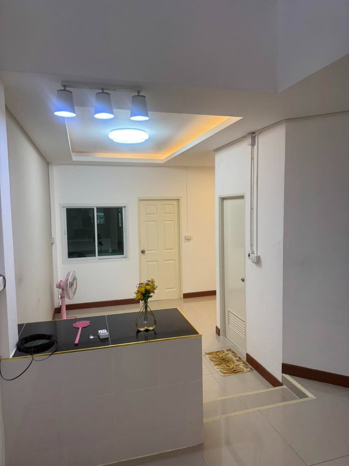 picture ✅ 2-Storey Townhouse, Great Price with Free Transfer, Prime Kanchanaphisek Location Near MRT Khlong Bang Phai ✅ Bua Thong Thani Park  - 10/23