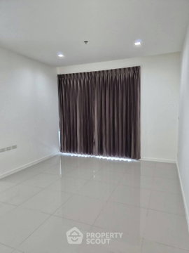 คอนโดชั้นสูง 2 ห้องนอน ขนาด 77 ตร.ม. Star View ใกล้พระราม 3 (ID 2742377)