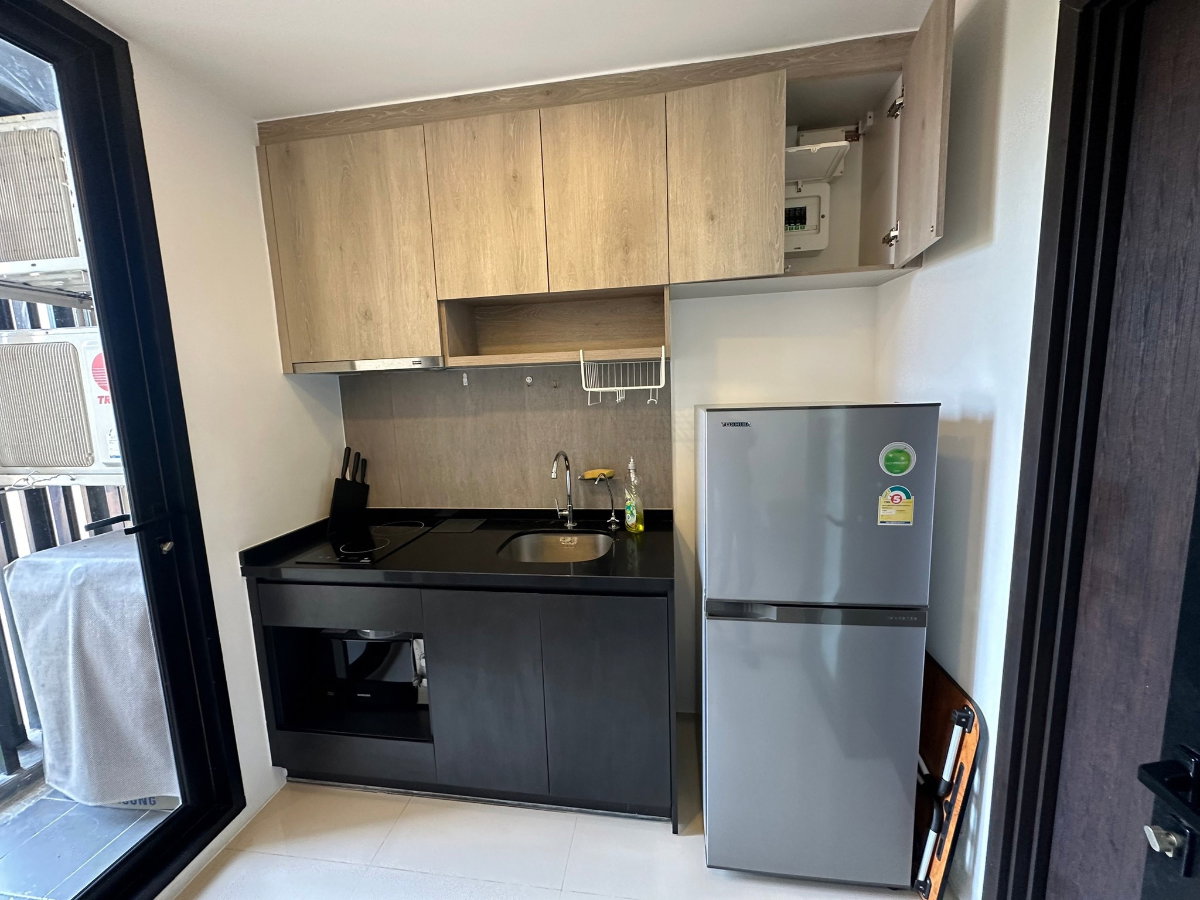 picture CG_PH28 LYSS Condominium Ratchayothin. Condo for rent. Line: @cgestate - 8/12