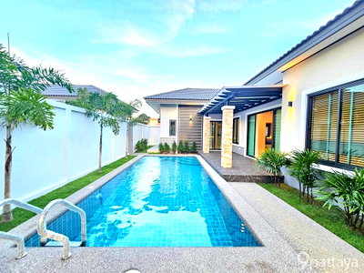 Houses for sale Luang Phaeng Road : For Sale | New Pool Villa – Huay Yai, Pattaya