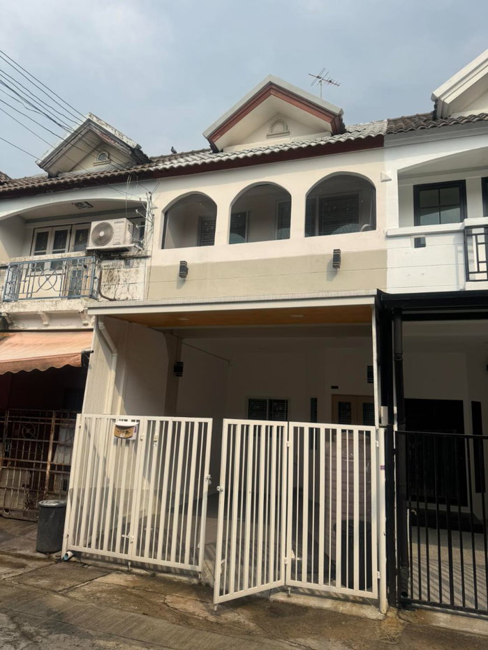 picture ✅ 2-Storey Townhouse, Great Price with Free Transfer, Prime Kanchanaphisek Location Near MRT Khlong Bang Phai ✅ Bua Thong Thani Park  - 22/23