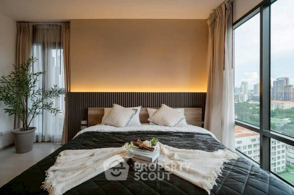 picture 15th-Floor 2-BR At Rhythm Sukhumvit 36-38, 300m To BTS Thong Lor (ID 2475673) - 4/6