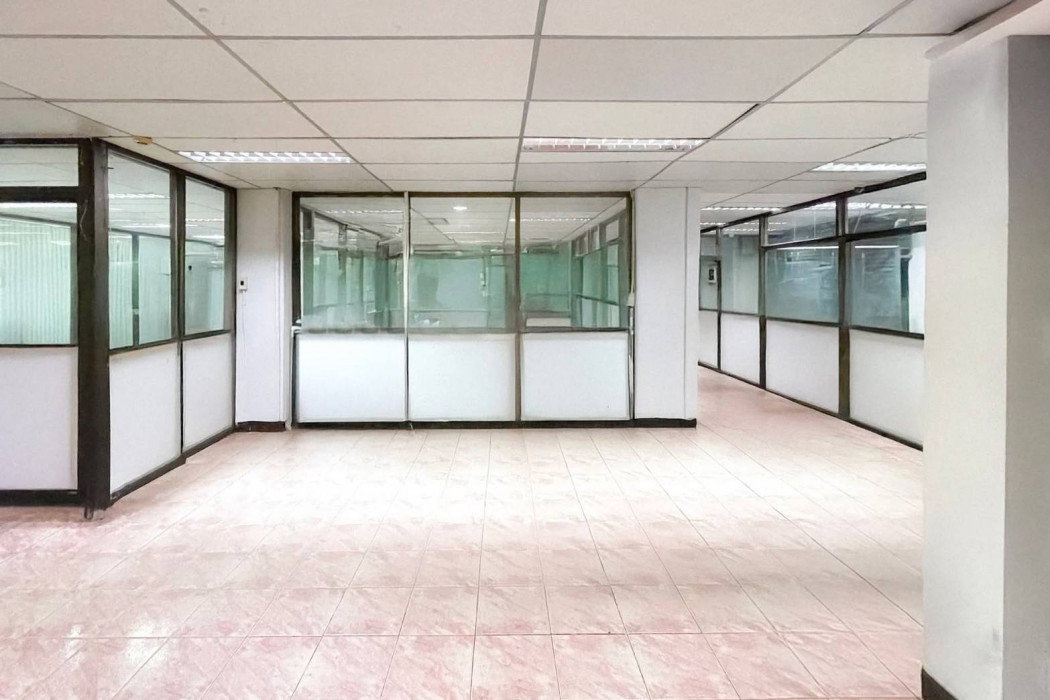 รูป ขายโรงงานและสำนักงาน ใกล้ สนามบินสุวรรณภูมิ พร้อมใช้งาน ทำเลศักยภาพโซนโลจิสติกส์ - รูปที่ 7/7