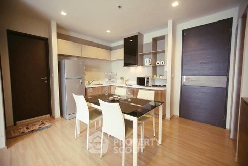 คอนโด 2 ห้องนอน 67 ตร.ม. ชั้น 25 Rhythm Sathorn ใกล้ BTS สะพานตากสิน 300 ม. (ID 2744752)