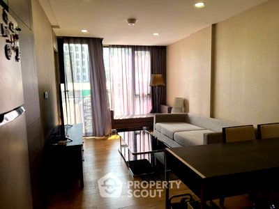 Condos for sale : 1-BR 45 Sqm Condo For Sale At Klass Langsuan, 200m to BTS Chit Lom (ID 2746478)