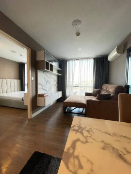 Condo for Rent at Esta Bliss (B6903071)