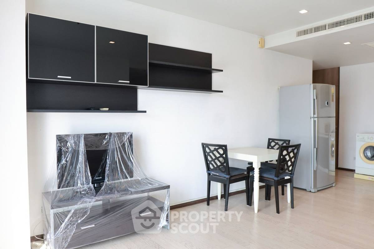 รูป คอนโด 2 ห้องนอน 79 ตร.ม. ที่โนเบิล โซโล ใกล้ทองหล่อ (ชั้น 10) (ID 2751511) - รูปที่ 3/12