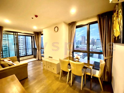 Condos for rent : ▚ LH182ツ For Rent: Ideo Q Siam - Ratchathewi 2BR 52sqm. 35K🏙️✨ Private Lift Access, Corner Unit, Garden View, Fully Furnished!