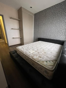 Teal Sathorn Taksin【𝐒𝐄𝐋𝐋 & 𝐑𝐄𝐍𝐓】🔥ห้อง 3 นอน 3 น้ำ ห้องใหญ่ เหมาะกับครอบครัว ตกแต่งพร้อม สไตล์โมเดิร์น เฟอร์ครบครัน🔥 ติดต่อไลน์ไอดี: @hacondo
