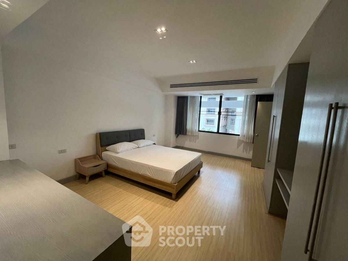 รูป คอนโด 2 ห้องนอน 160 ตร.ม. เพ็ ตเฟรนด์ลี่ ที่ Villa Bajaj ใกล้ MRT สุขุมวิท 300 ม. (ID 2074414) - รูปที่ 14/31