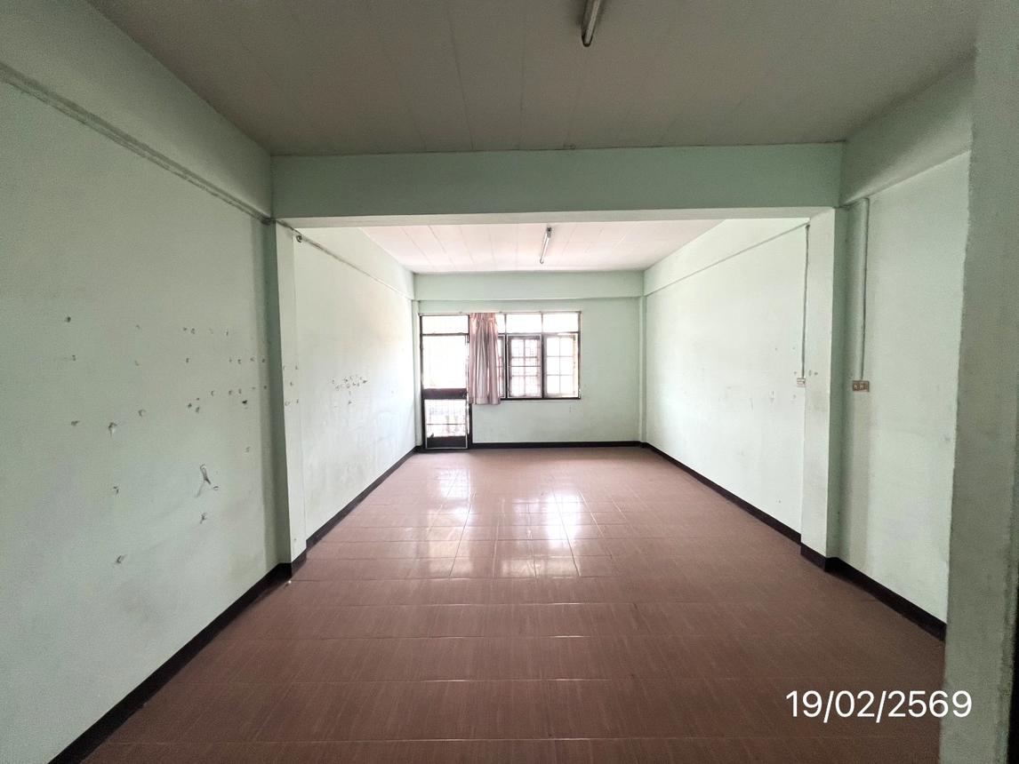 รูป อาคารพาณิชย์ 24 ตร.วา ศรีราชา ชลบุรี 2.7M - รูปที่ 28/37