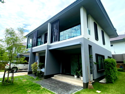 Houses for rent บางลำภู(บางลำภู) : LTHC6374 – Single House FOR RENT 4 beds 6 baths size 222 Sq.M. Near Airport Rail Link Baan Thap Chang station  ONLY 90k/month
