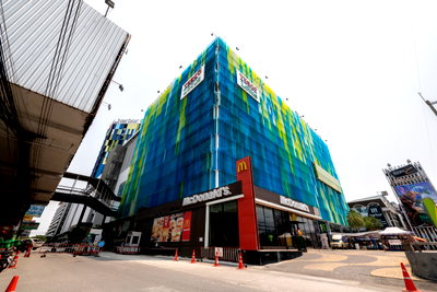เช่าสำนักงาน รร.วัดมโนรม : พื้นที่ออฟฟิศส่วนตัวสำหรับ 2 พนักงาน ใน Regus Harbor Mall