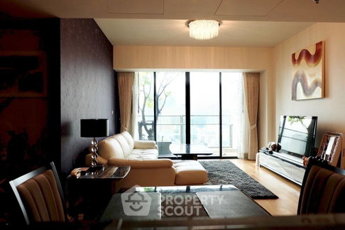 คอนโดมิเนียม ชั้นสูง 2 ห้องนอน 94 ตร.ม. The Met Sathorn ใกล้ BTS ช่องนนทรี (ID 2751529)