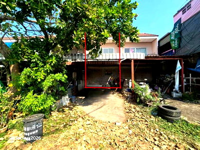 Shophouses for sale Phitsanulok : SHOP HOUSE 20.2 Sq.w. Muang Phitsanulok Phitsanulok for 1.5M