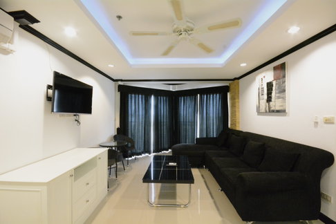 2 Bed Condo for Sale at Jomtien Beach Condominium in Pattaya