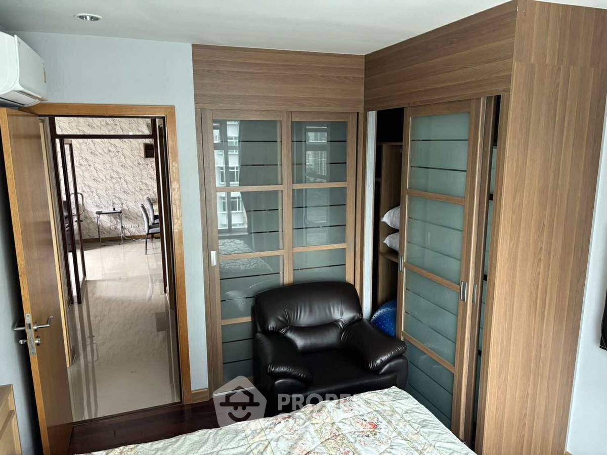 รูป คอนโด 2 ห้องนอน ชั้น 26 ที่ Circle Condominium ใกล้ MRT เพชรบุรี (ID 2744173) - รูปที่ 3/5