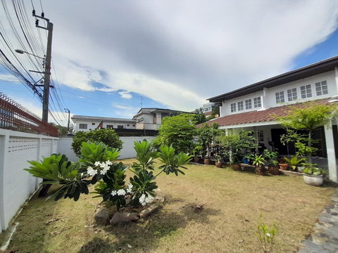 LTH6787 – Land with house FOR SALE at Sukhumvit 93 size 202 Sq.Wah.BTS Bang Chak Station ONLY 54 MB