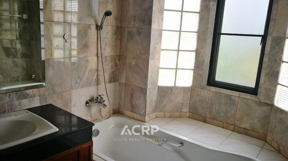 picture Exclusive Private House for Rent | 3 Bed 4 Bath | 128 Sq.w. - 5/5