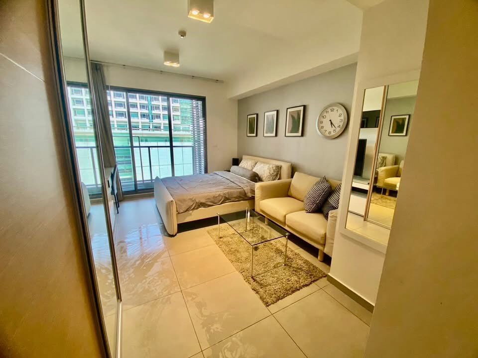 picture The Lofts                  Ekkamai  - 8/10