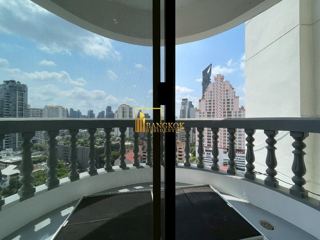 picture Royal Castle | Lovely 3 Bed Condo For Rent in Phrom Phong - BR61260CD - 3/39